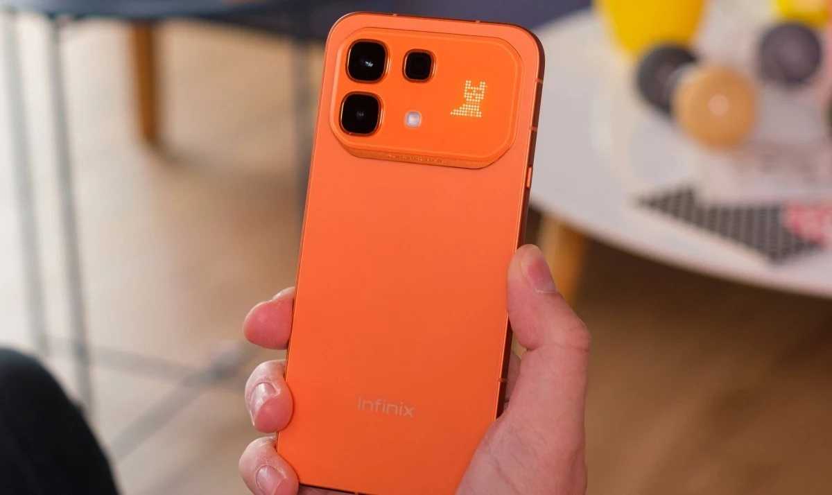 سری اینفینیکس نوت ۶۰ معرفی شد؛ نوآوری با نمایشگر ثانویه و باتری خودترمیم‌شونده