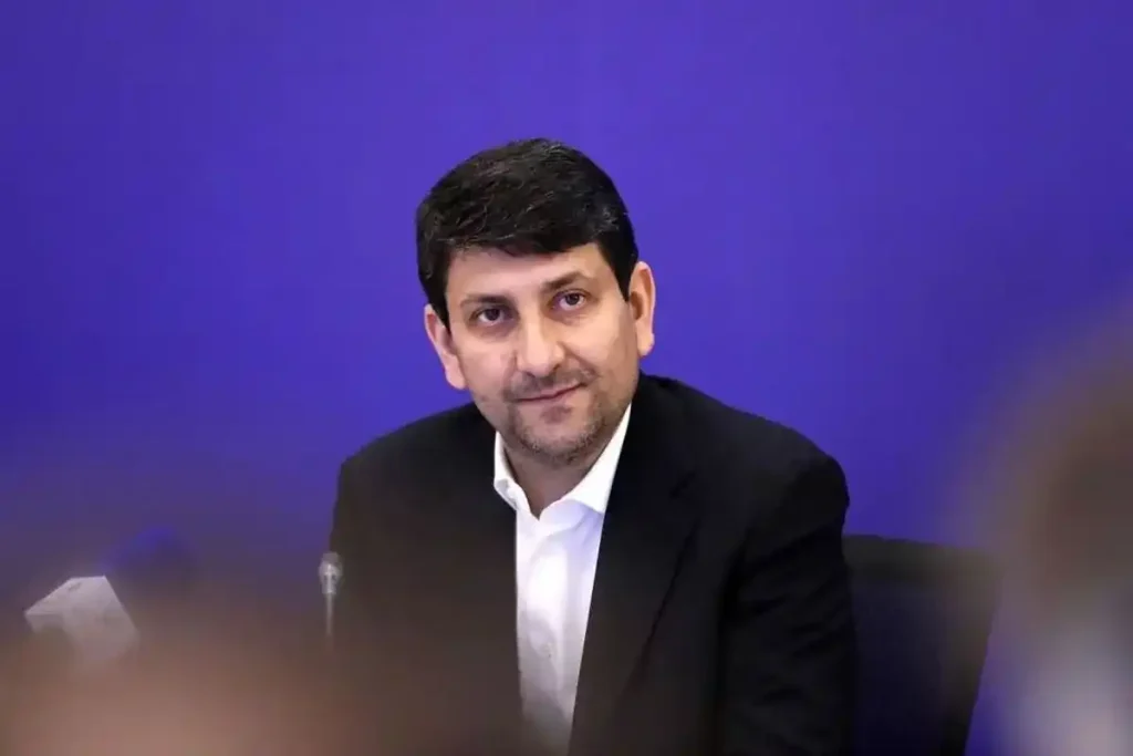 ستار هاشمی