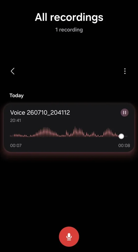 رابط کاربری Voice Recorder با موج صوتی متحرک و طراحی مرتبتر بهروزرسانی میشود.