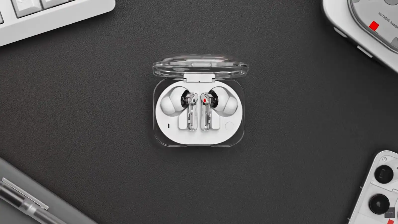 ناتینگ Ear (3a)