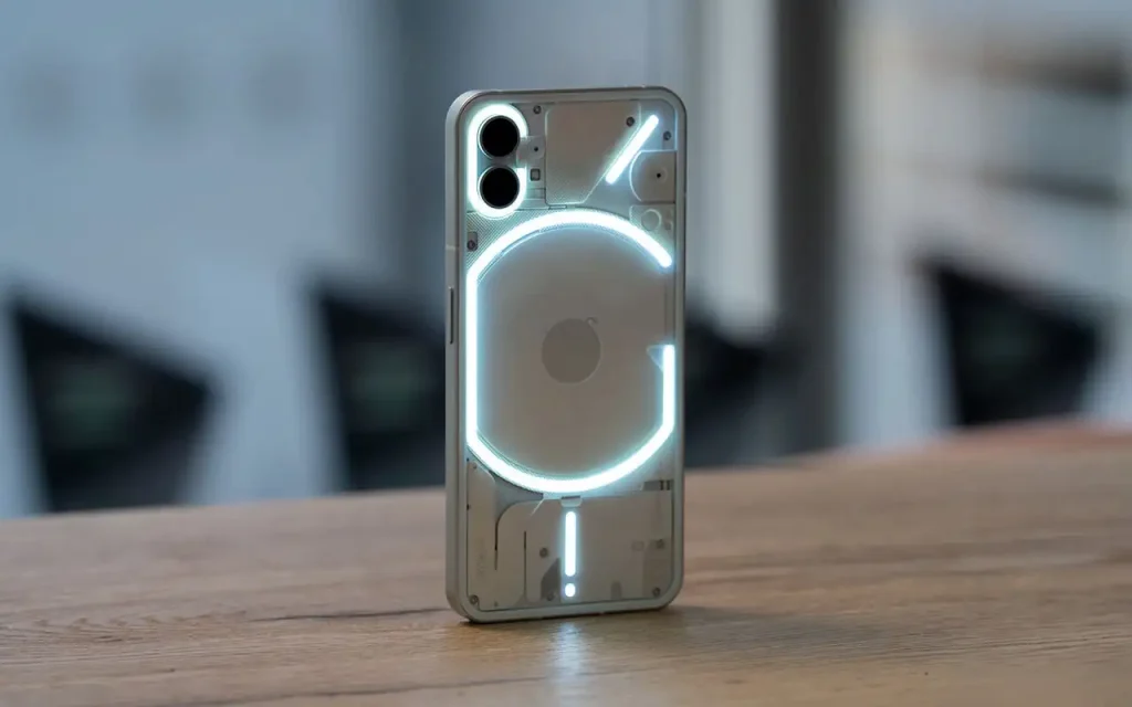 ناتینگ اعلام کرد که دیگر بهروزرسانی جدیدی برای Nothing Phone (1) منتشر نخواهد کرد.
