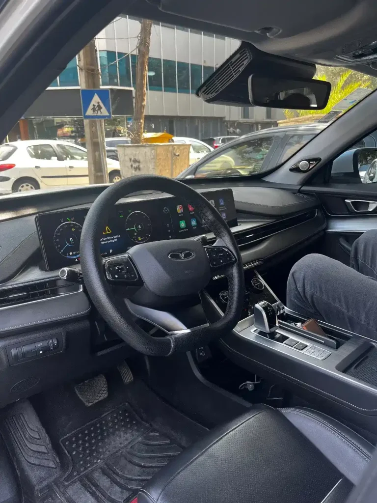 نمای داخل و کابین خودرو فونیکس +F7 Pro e