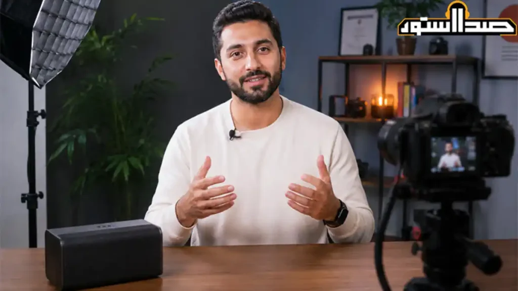 ست تولید محتوا شامل اسپیکر و میکروفون یقه‌ای