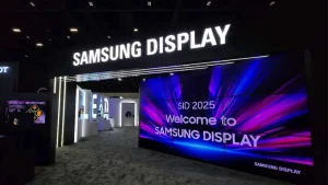 نمایشگر iQOO 16 با M16 OLED سامسونگ