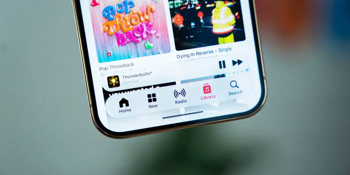 اپل ظاهر اپلیکیشن Apple Music در اندروید را با طراحی Liquid Glass متحول می‌کند